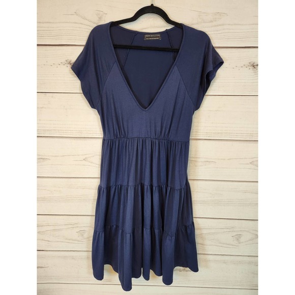 Urban Outfitters Women's Navy Blue Ruffle V-Neck Short Sleeve Midi Dress Size M - Picture 1 of 6